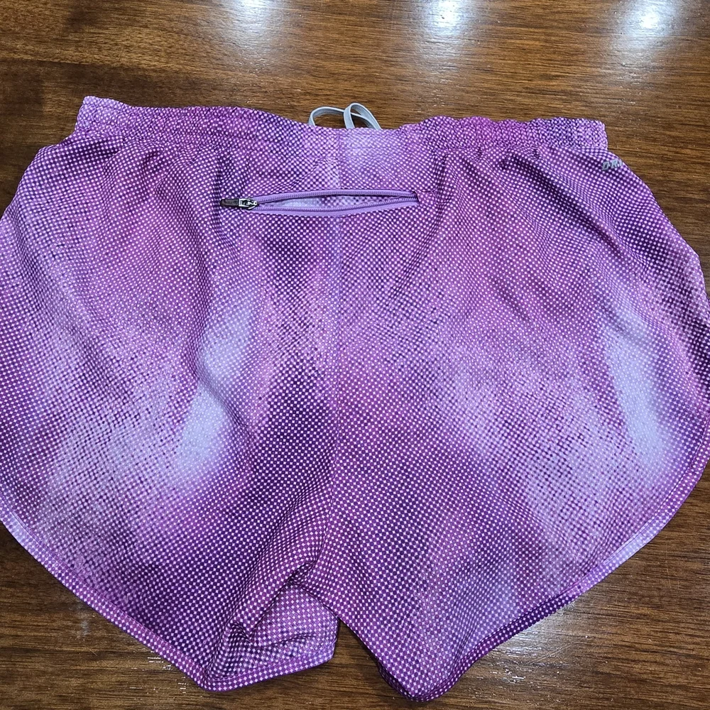 Nike Dri-FIT Women's Athletic Shorts Purple Geometric‎ Quick Dry Running Small